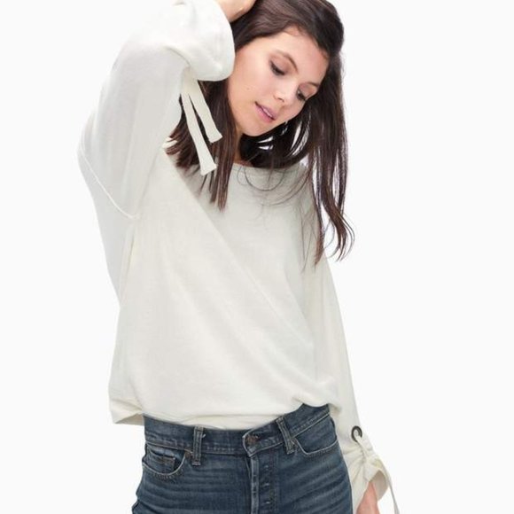 NWT Splendid Women's Madison Avenue Grommet Sweatshirt White Medium $100 E074 - Picture 1 of 2